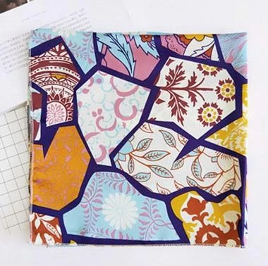 Bandana Neith | RoyalBandana 2 Bandana Neith | RoyalBandana – Image 2