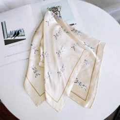 Bandana Norfrid | RoyalBandana 5 Bandana Norfrid | RoyalBandana -RoyalBandana Shop Bandana Norfrid plie