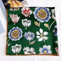 Bandana Selene | RoyalBandana 5 Bandana Selene | RoyalBandana -RoyalBandana Shop Bandana Selene carre