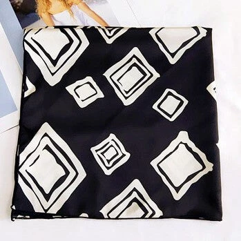 Bandana Uranie | RoyalBandana 3 Bandana Uranie | RoyalBandana – Image 3