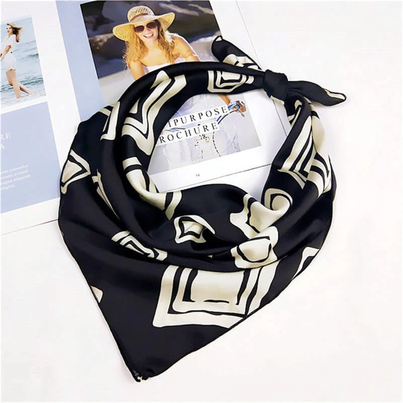 Bandana Uranie | RoyalBandana 2 Bandana Uranie | RoyalBandana – Image 2