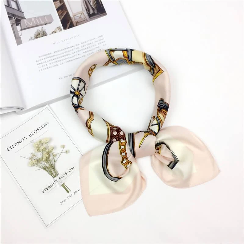 Bandana Carrosse | RoyalBandana 6 Bandana Carrosse | RoyalBandana – Image 6