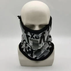 Cache Cou Fafnir | RoyalBandana